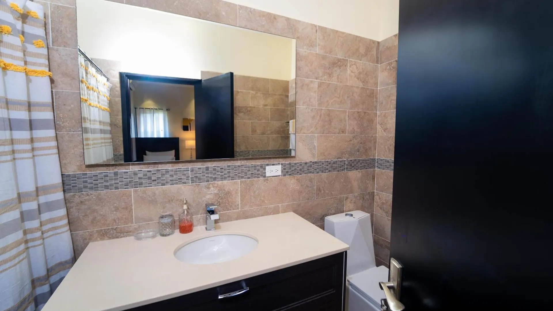 Pyramid Dreamstay 67 Ocho Rios