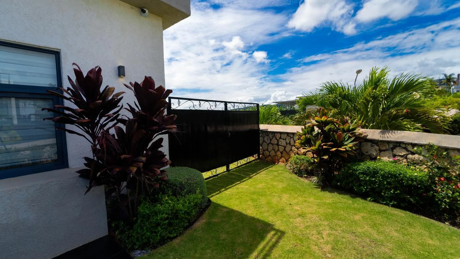 Pyramid Dreamstay 67 Ocho Rios 0*,  Jamaika